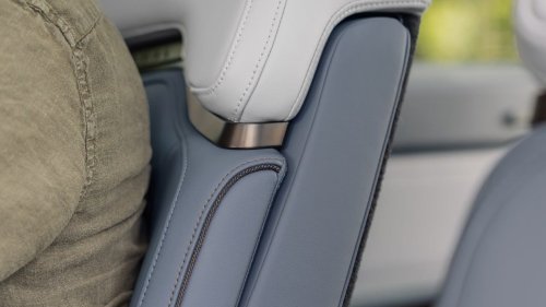 2027 Rivian R1S and R1T Get Simpler Trims and a Big Seating Upgrade