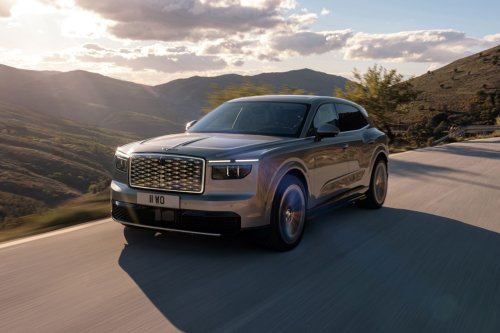 Bentley, SUV, 2028 Bentley Torcal Is a Boldly Styled EV SUV for Wealthy Folks
