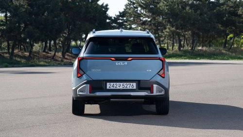 2027 Kia Seltos First Drive: Small SUV, Big Hybrid Opportunity