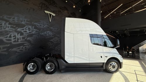 HMD Trucking Built a 700-Truck Diesel Fleet. Now It’s Buying 50 Tesla Semi Trucks.
