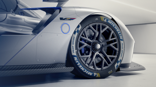 Cadillac V-One Concept Brings Le Mans Race Car to the Showroom