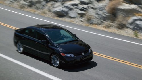 2007 Honda Civic Si vs. Nissan Sentra SE-R Spec V Sport Sedan Comparison Test