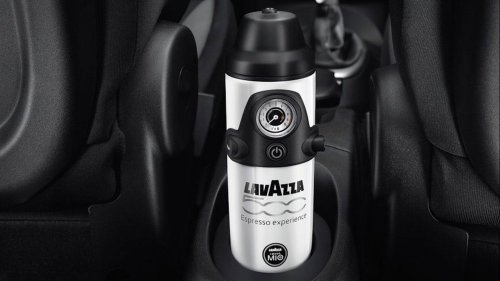 7 Strange Car Accessories Included With New Cars That Were Surprisingly Useful