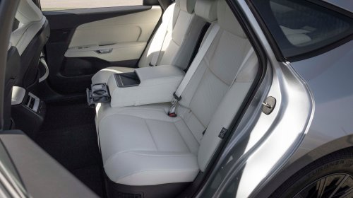 2026 Lexus ES 350h AWD Hybrid First Test: What’s the Big Rush?