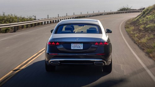 2027 Mercedes-Maybach S680 First Drive: 12-Cylinder Power, First-Class Comfort