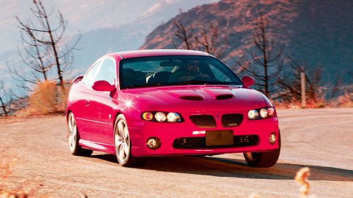 2005 Cadillac CTS-V vs. Chrysler 300C SRT8 vs. Pontiac GTO Comparison