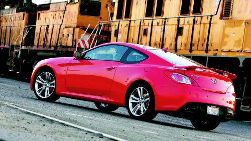 Hyundai, Genesis, 2010 Hyundai Genesis Coupe 3.8 Track First Test Flashback