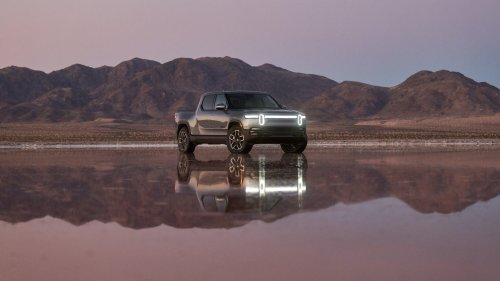 2027 Rivian R1S and R1T Get Simpler Trims and a Big Seating Upgrade