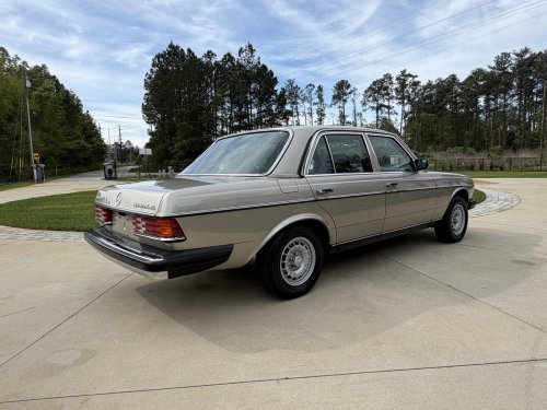 This Mercedes on Bring a Trailer Is Ready to Go the Distance