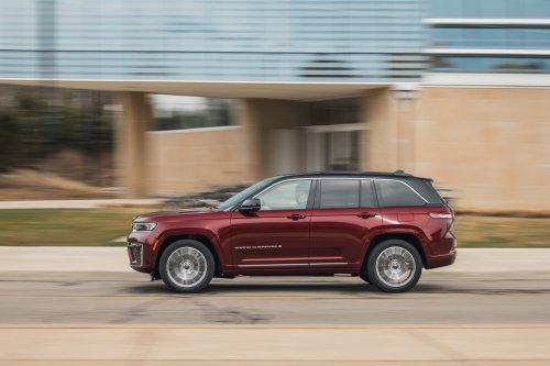 Jeep, Jeep Cherokee, Jeep Grand Cherokee, Jeep Grand Cherokee Could Add the Hurricane Inline-Six for 2028