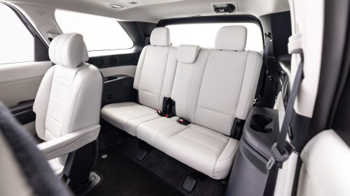 2027 Kia Telluride Hybrid vs. 2026 Hyundai Palisade Hybrid Comparison: Same DNA, Different Personalities