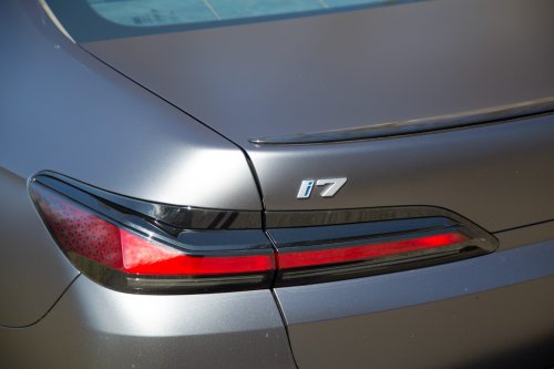 Tested: 2026 BMW i7 M70 Feels Like a Lower-Case M Car