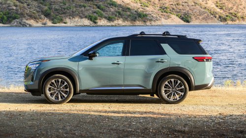 Nissan, Nissan Pathfinder, SUV, The Great New Nissan SUV Name Debate: Will It Be a Pathfinder or Something Else?