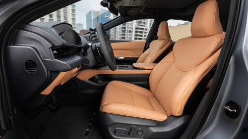 Lexus, 2026 Lexus ES350h First Drive: Better Tech, Better Ride, Same Relaxed Personality