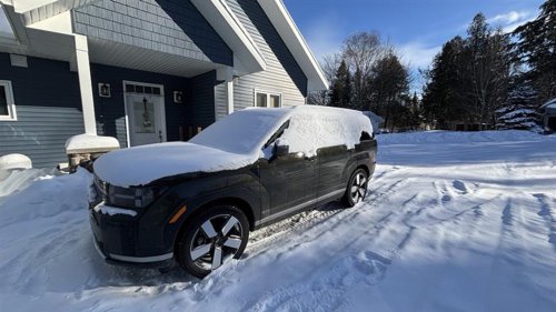 2025 Hyundai Santa Fe Hybrid Yearlong Test Update: Winter Changed How I View It