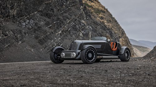 SP40 Restomod Speedster First Drive: A Modern Marvel With Vintage Style