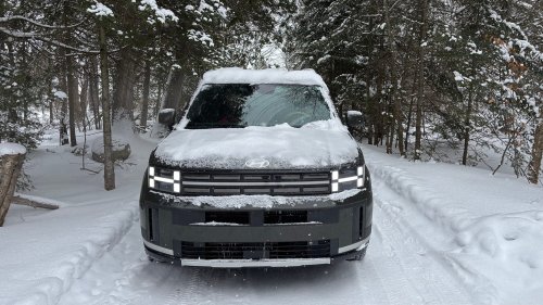 2025 Hyundai Santa Fe Hybrid Yearlong Test Update: Winter Changed How I View It