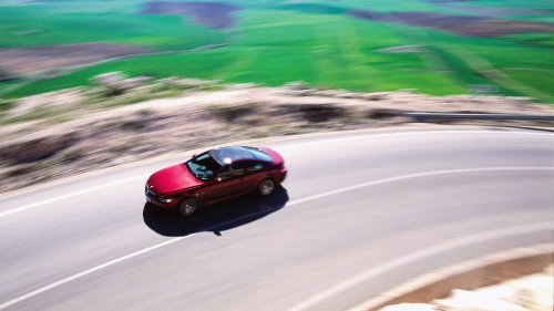 BMW, 2007 BMW M6 First Drive Review: V-10 Power Meets Lighter Coupe Dynamics