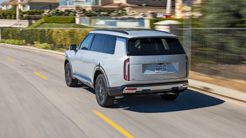 2027 Kia Telluride Hybrid First Test: Quicker, Heavier, and Slightly Confused