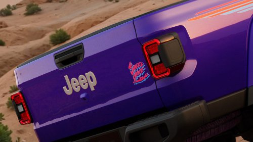 The 2026 Jeep Rewind Editions Turn the Wrangler and Gladiator Into Retro Throwbacks