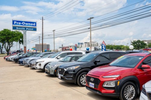 Nearly 25% of Q2 2026 New Car Buyers Opt for 84-Month-Or-Longer Loans: Report