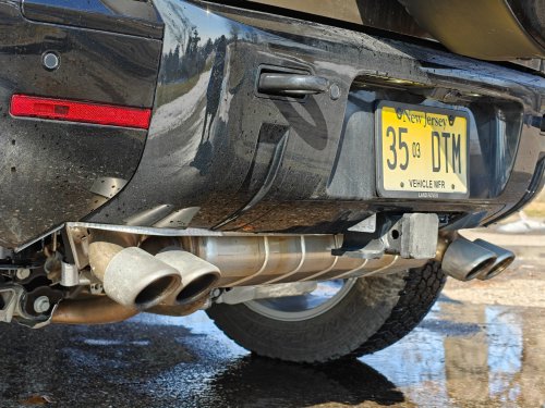 Tested: 2026 Land Rover Defender 110 V8 Doesn't Mess with Success