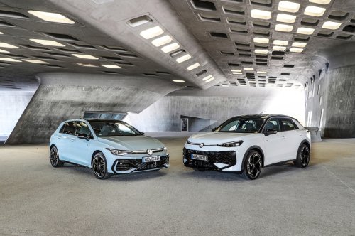 Volkswagen, Volkswagen Golf, Hatchback, Volkswagen Reveals Hybrid Golf Hatchback for Europe