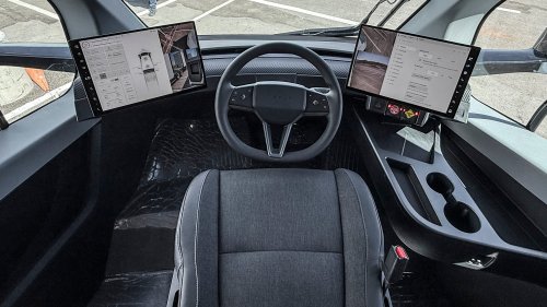2027 Tesla Semi First Drive: We Get Seat Time in Tesla’s 500-Mile Electric Big Rig 