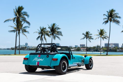 Caterham, Colorful Caterham Seven Miami Edition Celebrates Formula 1 Racing