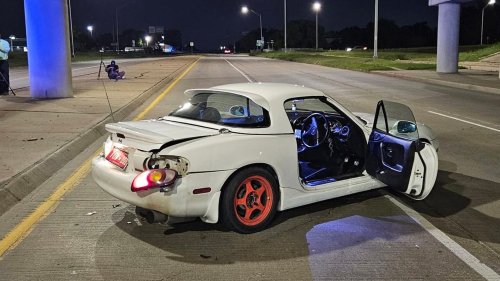 Road Rage Driver Slams Into JDM Mazda Miata, Immediately Wrecks Themselves: Police