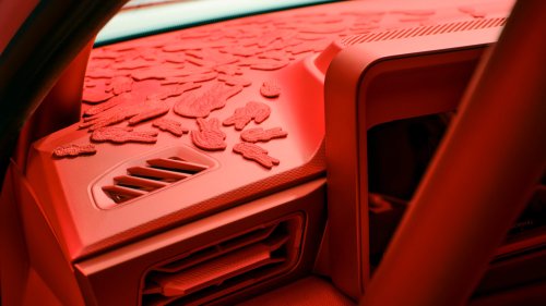 This Wild Hot Hatch Has Angry Red Crocodiles Swimming on the Hood