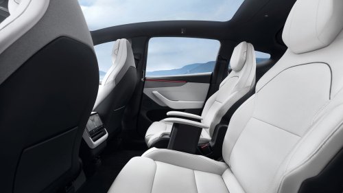 2027 Tesla Model Y L First Look: The Model X Replacement