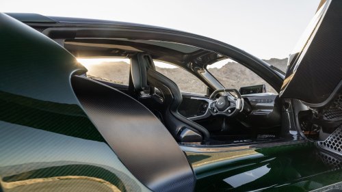 Goin’ Nuclear: We Tested the 1,250-HP, $2.4-Million 2026 Czinger 21C and Set a Record