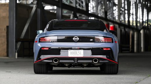 Driven: Nissan Finally Sticks the Z NISMO’s Landing, With a Manual Transmission