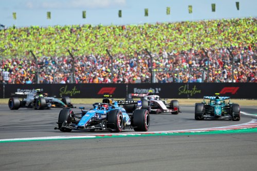 How James Vowles Convinced Both Sainz and Albon To Stay at F1’s Troubled Williams Team