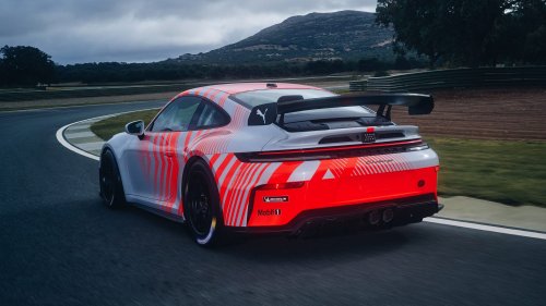 Porsche’s New 911 Challenge Is the Cheapest GT3-Based Race Car, and It’ll Also Be Available as a Track-Day Toy