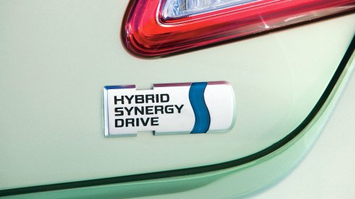 2007 Toyota Camry First Drive Review: More Power, Better Handling, Hybrid Debut
