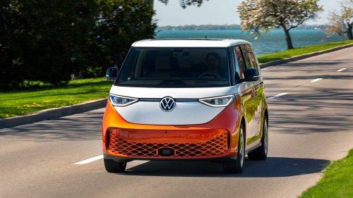 Volkswagen, 2025 Volkswagen ID Buzz Long-Term Test Arrival: Range, Charging, and Real-World Review