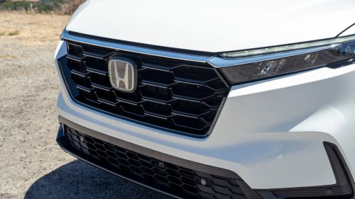 2026 Honda CR-V First Test: The Gas-Powered CR-V Has Good Vibes, but Is the Hybrid Better?