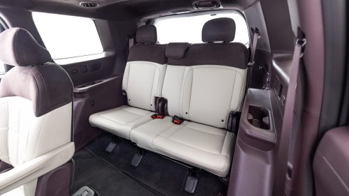 2027 Kia Telluride Hybrid First Test: Quicker, Heavier, and Slightly Confused