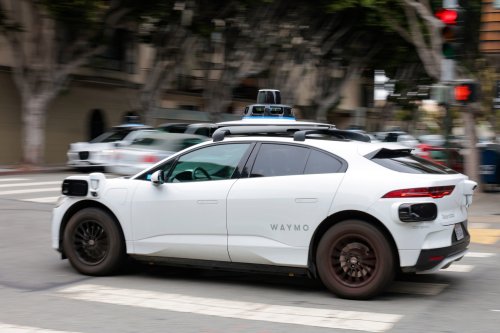 Waymo Calls Police on Teenage Riders Who Were Drinking, Firing Fake Guns From Robotaxi: Cops