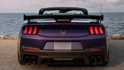 2027 Ford Mustang Dark Horse SC Convertible: 795-HP First Look