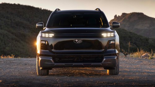 Check Out the 2027 Subaru Getaway’s Interior: Some Toyota Bits, but That’s Not Bad News