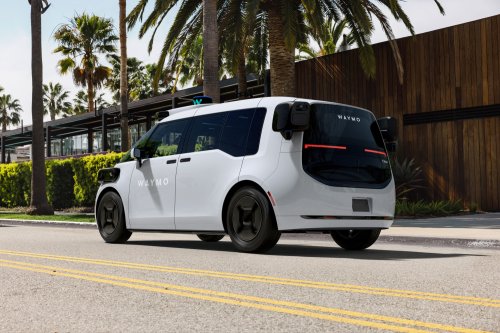 California Cops Will Start Giving Tickets to Driverless Cars