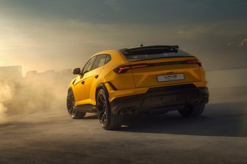 Lamborghini Urus Escape Attempt Ends in Dramatic Police Takedown: Cops