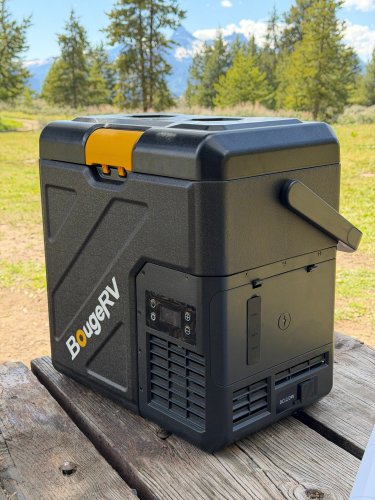 We Tested Electric Coolers. This Is the One I'd Pack for a Solo Adventure
