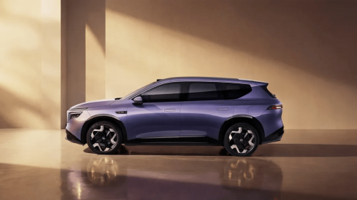 Li Auto CEO Slams Rival Tactics, Puts Dongfeng Nissan NX8 in Spotlight