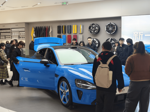 Lei Jun, Xiaomi, Lei Jun Says Xiaomi Won’t Launch Sub-RMB 100,000 EVs in Near Term