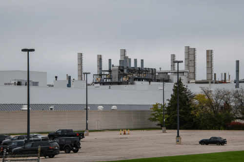 Stellantis, Leapmotor, Stellantis and Leapmotor Plot Canada EV Output via Idle Capacity