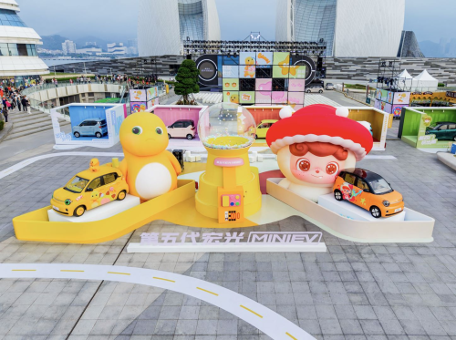 GM, GM China Sales Hit 350,000 in Q1 as NEV Shift Accelerates